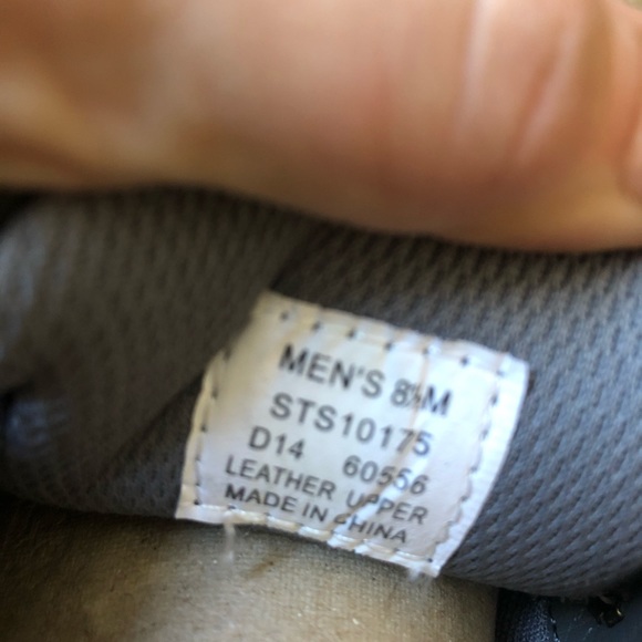 Shoes - Picture 6 of 6